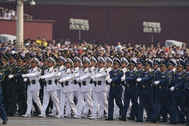 中国九三阅兵日本砸下560亿引爆国际舆论场(图2)