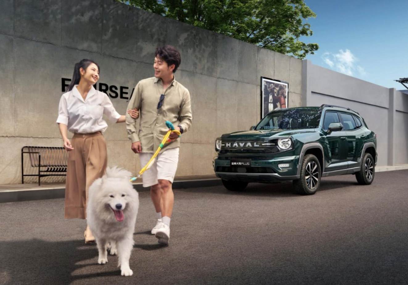 充电5分钟续航百公里！2026款岚图梦想家3299万起上市即交付！(图8)