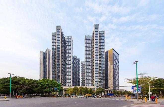 华联城市中心聚焦@闵行华联城市中心售楼处发布：购房热潮！(图2)