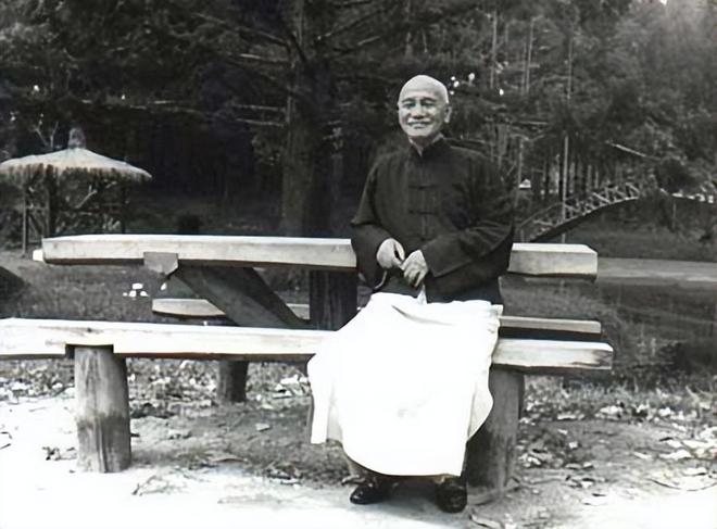 杨振宁一生最大的遗憾:年薪万刀未救小舅子杜致仁用安眠药结束生命(图3)