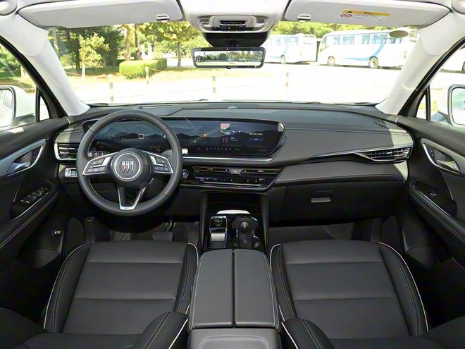 全系标配20T+9AT！外观大气2026款昂科威Plus来了(图2)