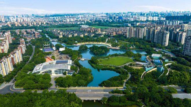 热搜@建发海宸售楼处建发海宸发布:奢居新境!(图18)