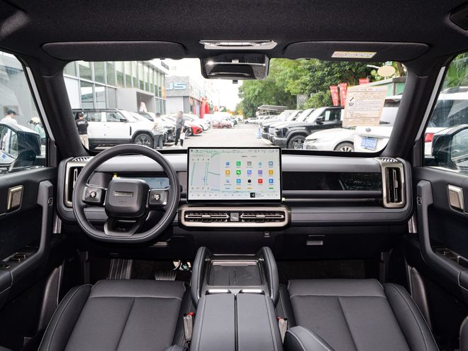 天门山爬坡失败让它反向“火”出圈奇瑞风云X3L究竟什么来头？(图6)