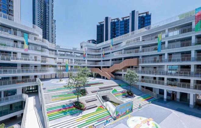 深铁珑境售楼处@售楼处发布：繁华触手可及(图5)