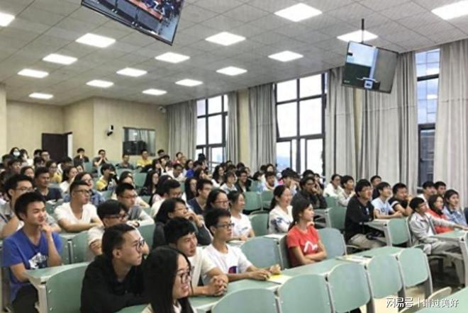 “台湾永远不可能回归中国”！她刚说完没两天就意外被吊臂砸死(图5)