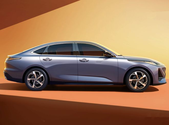 最美“国民家轿”来了超低风阻车身两种动力选择还是大品牌(图3)