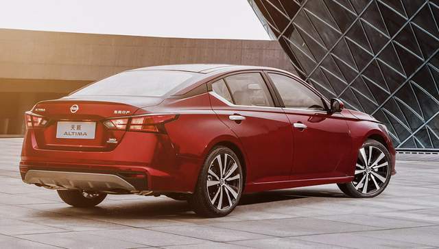 在电车时代为什么还有人选择天籁？试完我发现答案就两个字(图3)