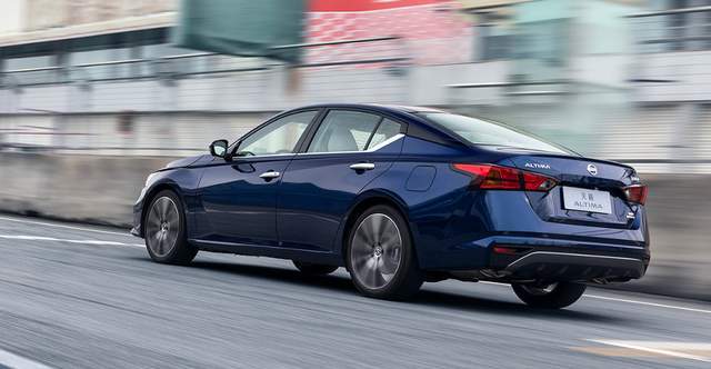 在电车时代为什么还有人选择天籁？试完我发现答案就两个字(图2)