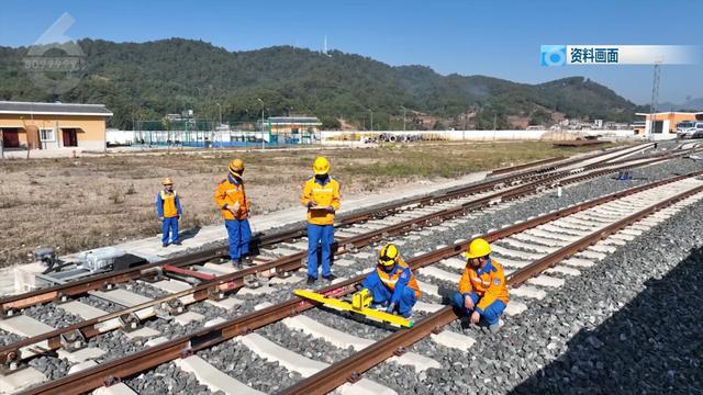 “轰隆隆到睡不着！”居民深夜被火车声吵醒？铁路部门回应(图7)