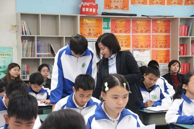 名师领航促成长砥砺深耕启新章