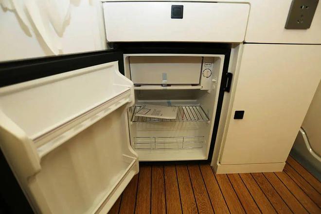 即刻启程！通勤、旅居Vanlife风！实拍亚特启程露营车(图19)