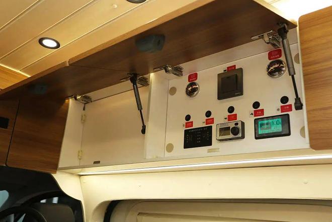 即刻启程！通勤、旅居Vanlife风！实拍亚特启程露营车(图24)