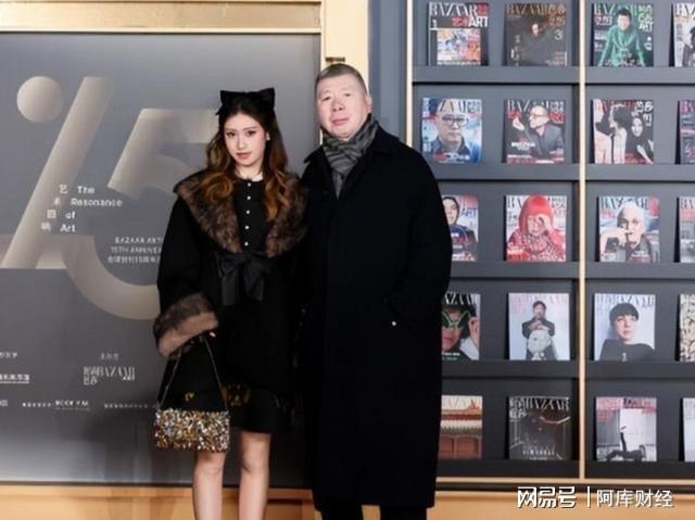 徐帆回应离婚五个月后冯小刚再惹争议养女徐朵竟成了导火索(图6)