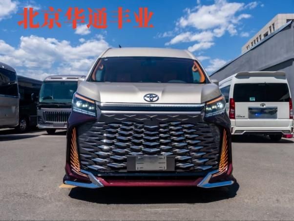 2026款进口丰田海狮凯撒皇冠版7座现车报价(图3)