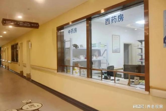 奉贤护理院：上海仁杰地址收费3000元金汇望河路151号院内实拍(图2)