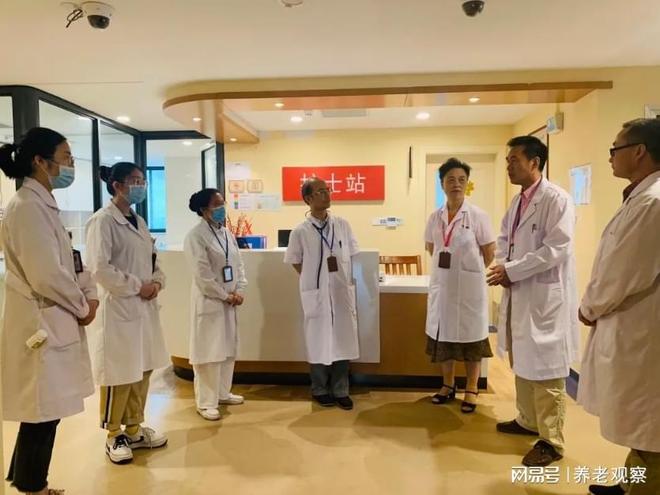 奉贤护理院：上海仁杰地址收费3000元金汇望河路151号院内实拍(图5)