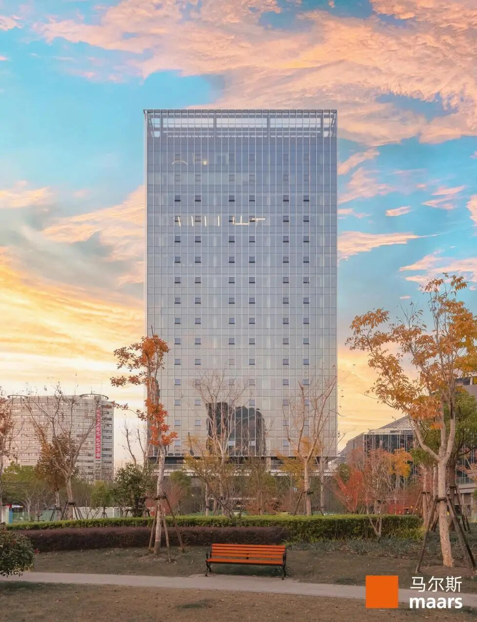 看得见的安全感：马尔斯maars防火玻璃隔断墙守护每一处空间(图1)