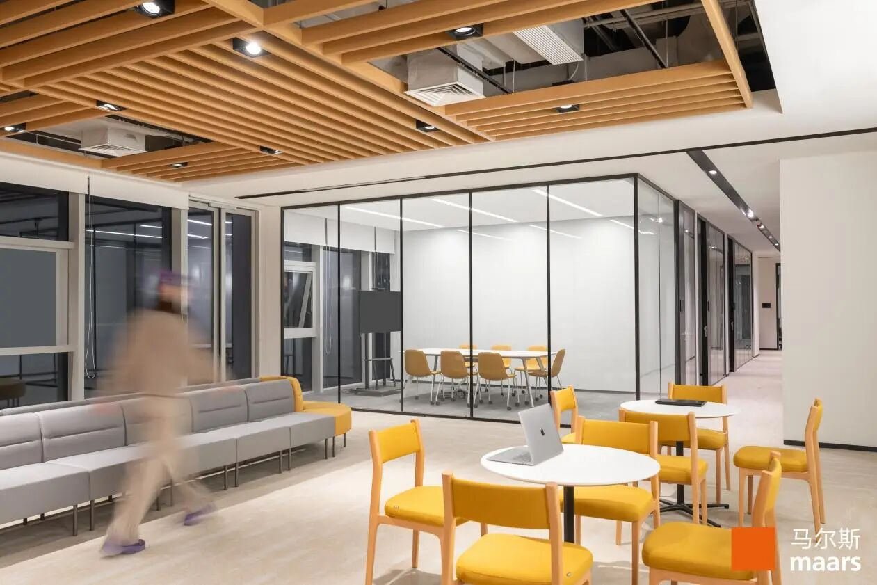 看得见的安全感：马尔斯maars防火玻璃隔断墙守护每一处空间(图2)